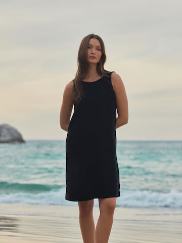 juoda Next Vasarinė suknelė