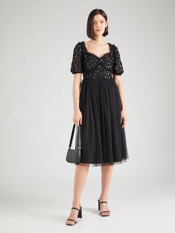 Maya Deluxe Dress in Black