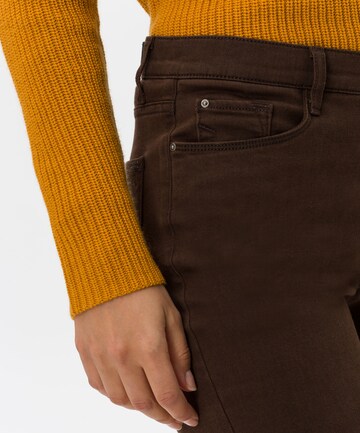 BRAX Slimfit Jeans 'Carola' in Braun