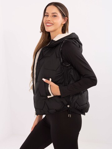 Madnezz House Weste '2502' in Schwarz
