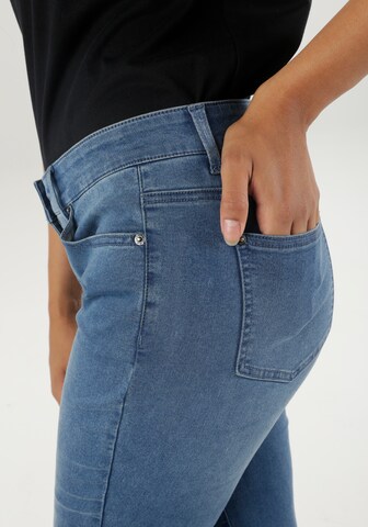 Aniston SELECTED Skinny Jeans in Blue
