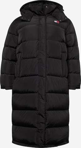 Palton de iarnă 'Alaska' de la Tommy Jeans Curve pe negru: față