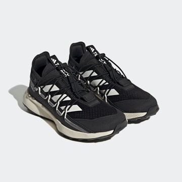 ADIDAS TERREX Lave sko 'Voyager 21' i sort