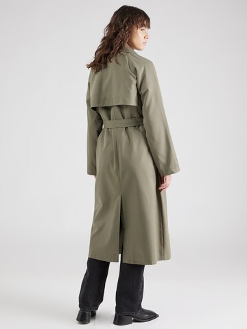 VILA Between-Seasons Coat 'Jancine' in Green