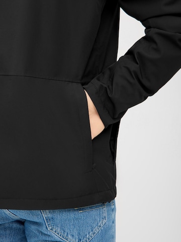 Derbe Performance Jacket 'Deutby' in Black