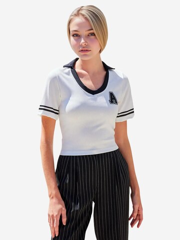 Maglietta di Bigdart in bianco