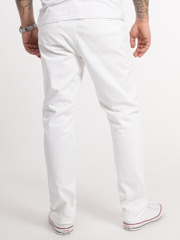 Indumentum Regular Chino Pants in White