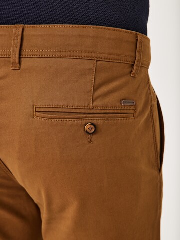 REDPOINT Slim fit Chino Pants in Brown