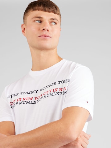 T-Shirt TOMMY HILFIGER en blanc