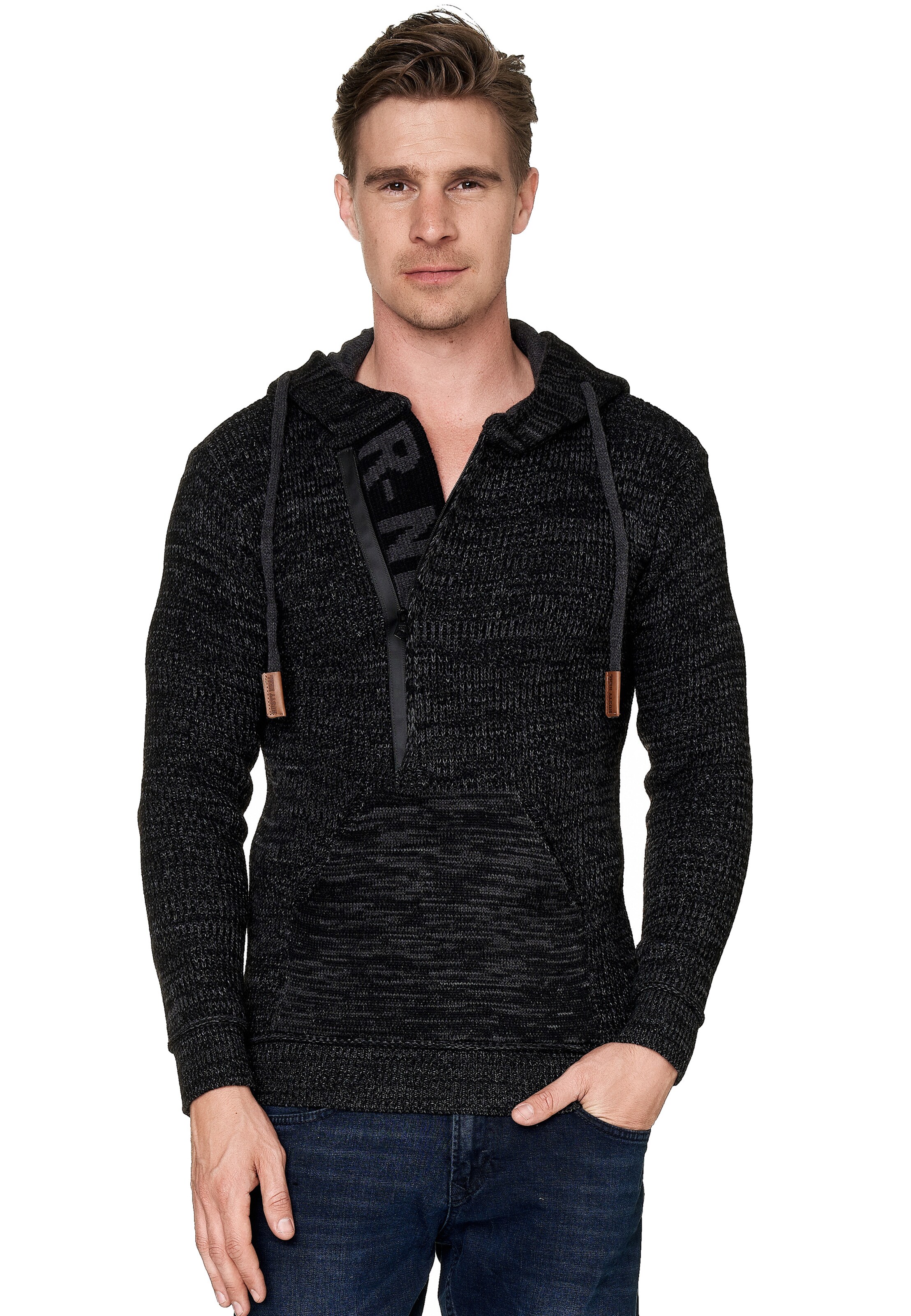 Rusty Neal Pullover in Schwarz: Vorderseite