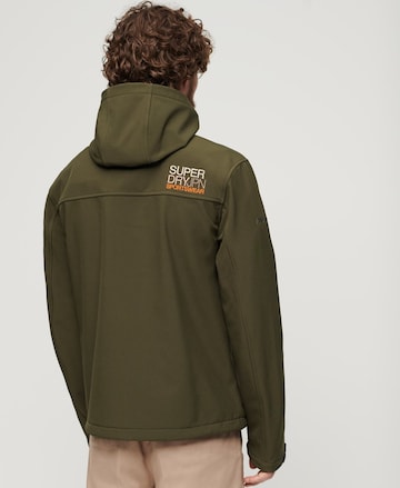 Superdry Jacke in Grün