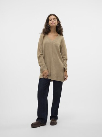 Pull-over 'ESTI' VERO MODA en marron