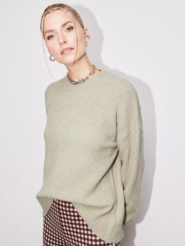 LeGer by Lena Gercke Sweater 'Sita' in Green: front