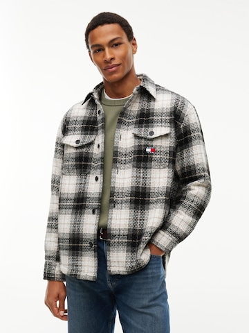Tommy Jeans Regular fit Overhemd in Zwart: voorkant