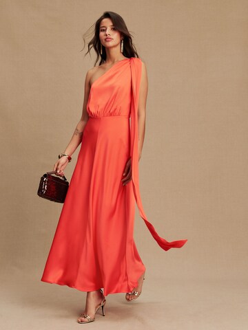 Robe Next en orange