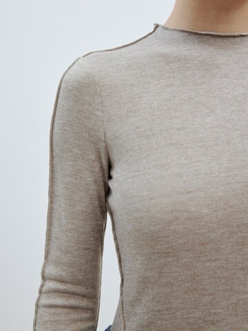 EDITED - Camiseta 'Nuriya' en beige