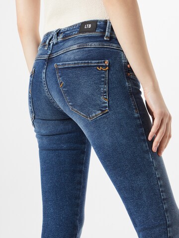 Skinny Jeans 'Senta' di LTB in blu
