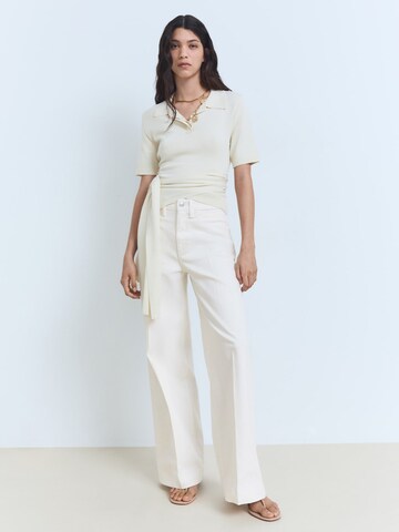 Wide Leg Jean à pince 'BEA' MANGO en blanc