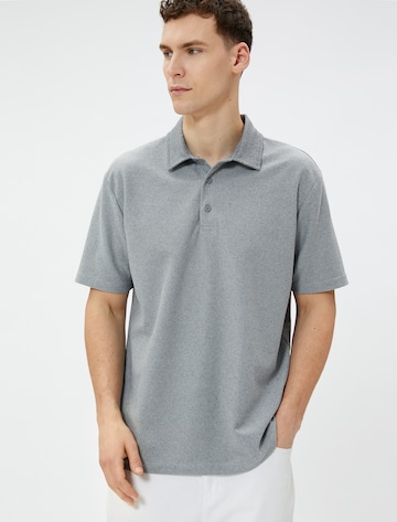 Koton Poloshirt in Grau