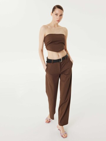 Twist Wide leg Pleated Pants in Brown