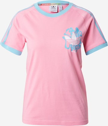 T-Shirt 'Pride Rm 3-Stripes' ADIDAS ORIGINALS en rose : devant