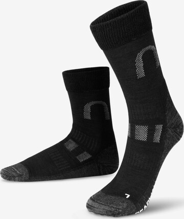 normani Athletic Socks 'Melton' in Black: front