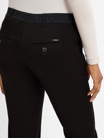 Coupe slim Pantalon chino 'Maron S' BRAX en noir