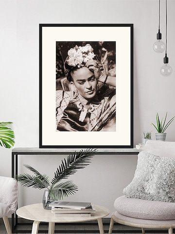 Liv Corday Bild in Schwarz