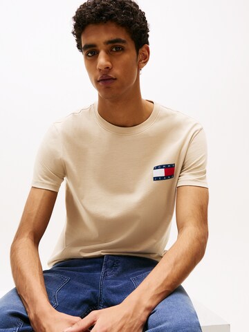 Tommy Jeans Футболка в Бежевый: спереди