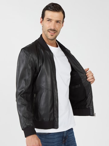 JCC Jacke in Schwarz