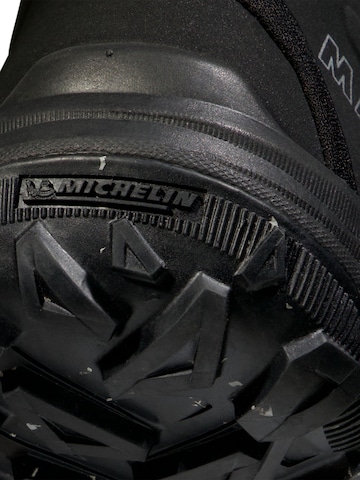 MAMMUT Flats 'Ultimate III' in Black