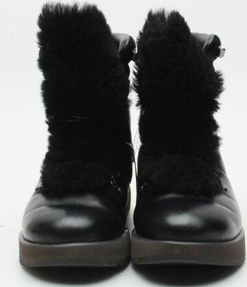 UGG Dress Boots in 39 in Black