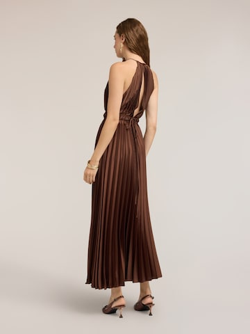 MOTIVI Kleid‌‌‌‌‌‌‌‌‌‌ in Braun