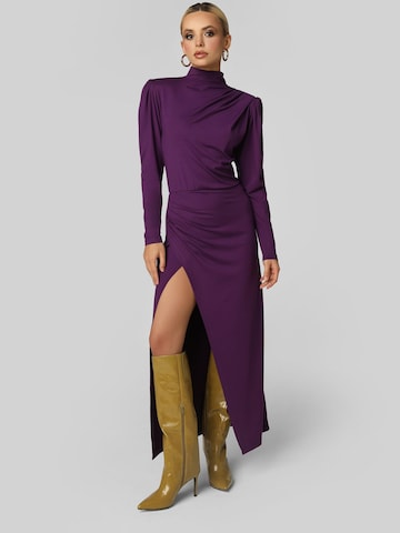 Robe Madnezz House en violet : devant