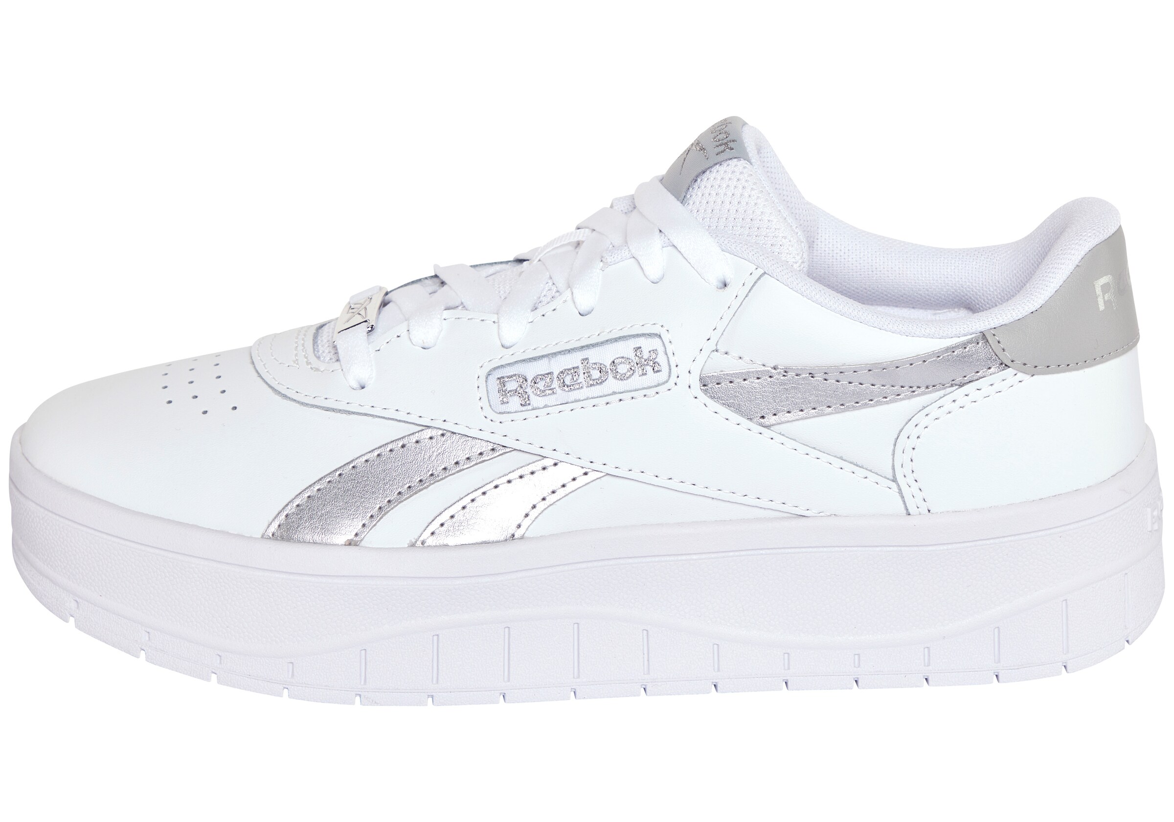 Reebok Sneakers in White