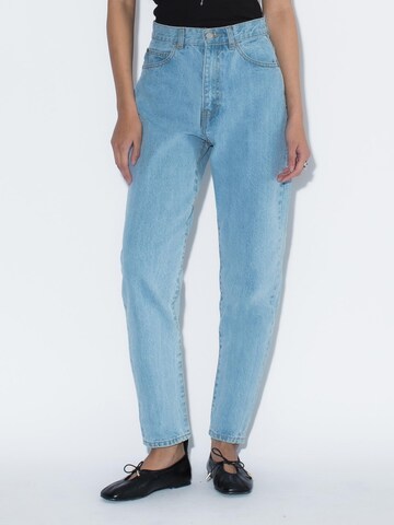 Dr. Denim Tapered Jeans 'Nora High Cropped' in Blue