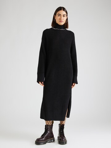 Monki Knitted dress in Black: front