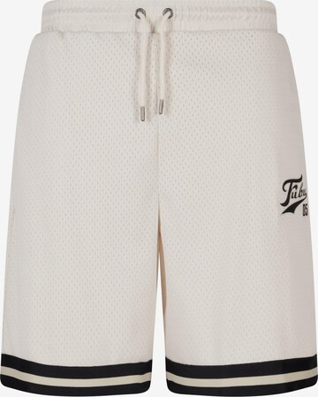 FUBU Regular Broek in Wit: voorkant