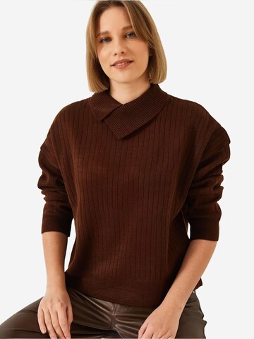 Bianco Lucci Trui in Bruin: voorkant