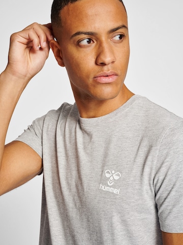 T-Shirt fonctionnel 'Icons' Hummel en gris