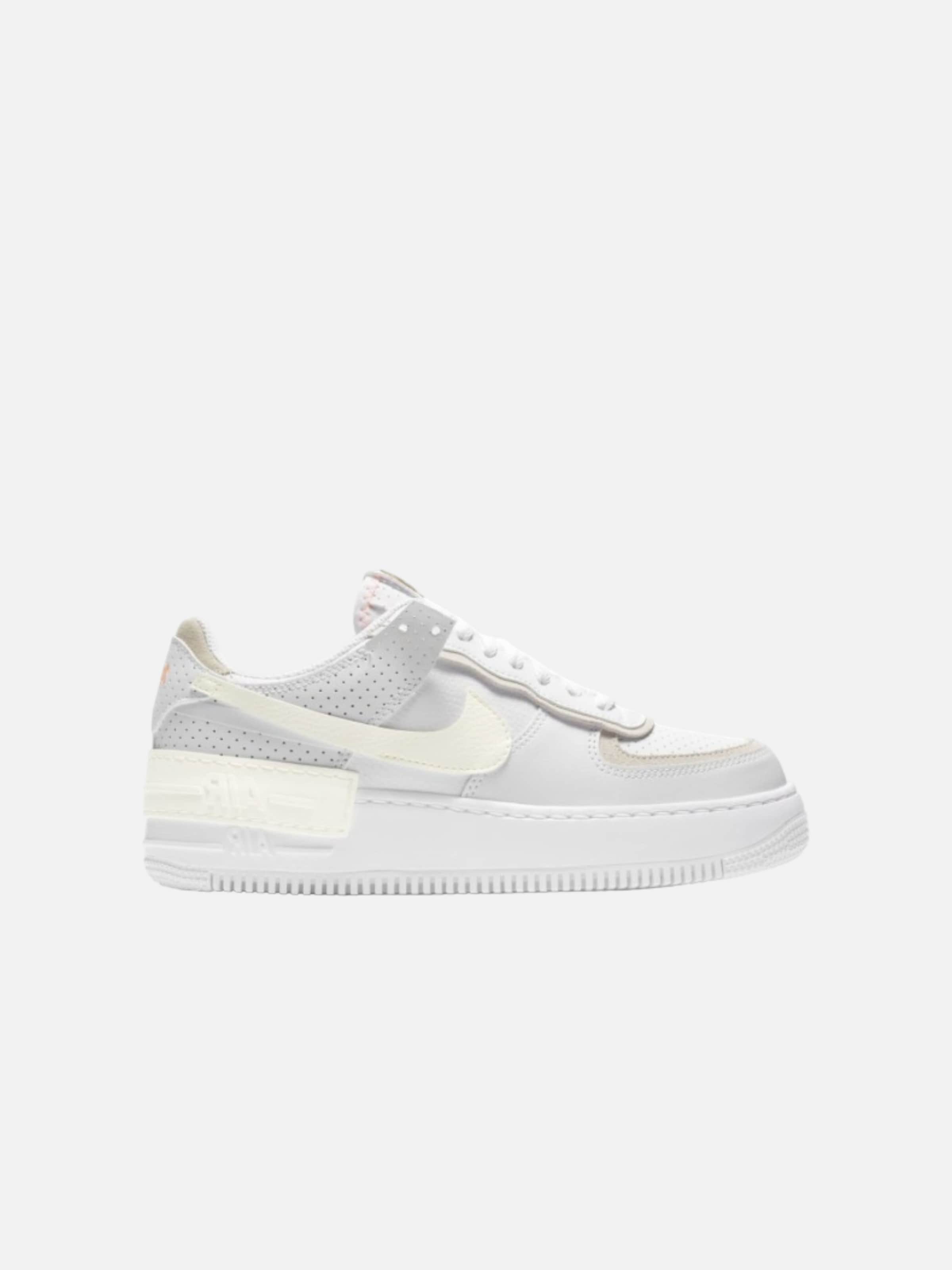 Baskets basses 'Air Force 1 Shadow' NIKE en gris : devant