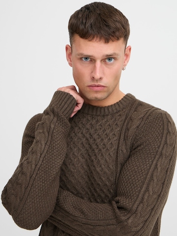 BLEND Sweater in Brown
