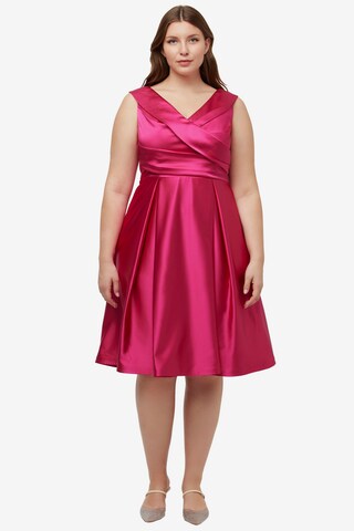 Ulla Popken Cocktail Dress in Pink: front