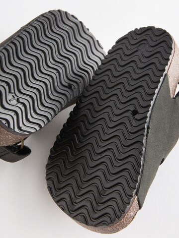 Next Sandale in Schwarz