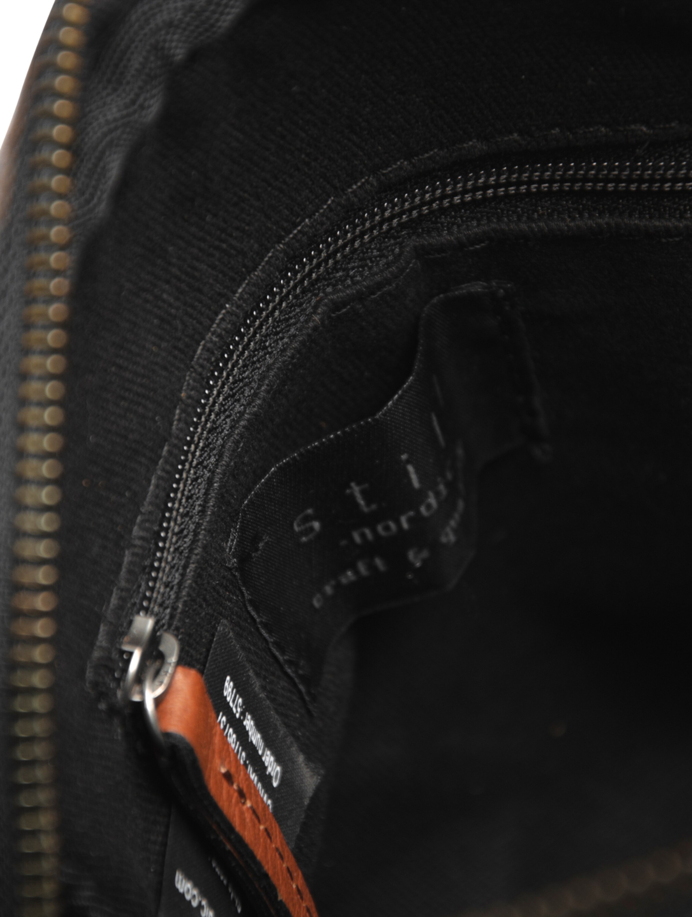 still Nordic Skuldertaske 'Clean' i brun