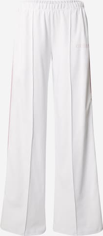 GUESS Широка кройка Панталон 'ZOEY' в бяло: отпред