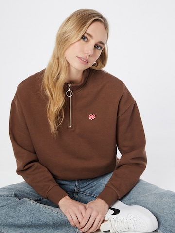 DEUS EX MACHINASweater majica - smeđa boja