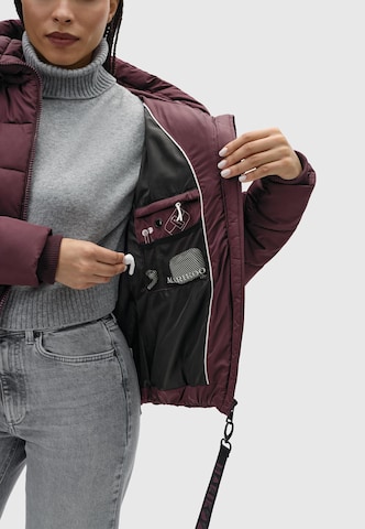 Veste d’hiver 'Amayaa-1' MARIKOO en rouge