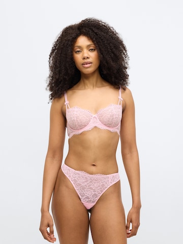 String Lindex en rose