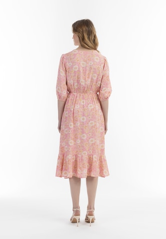 Usha Платье в Ярко-розовый
